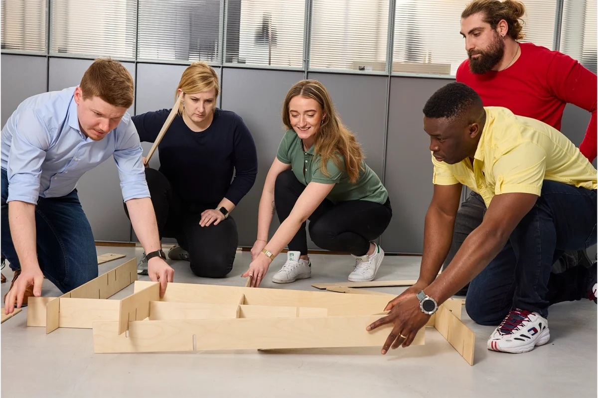 StackMan - Team Building Challenge - Metalog Tools USA